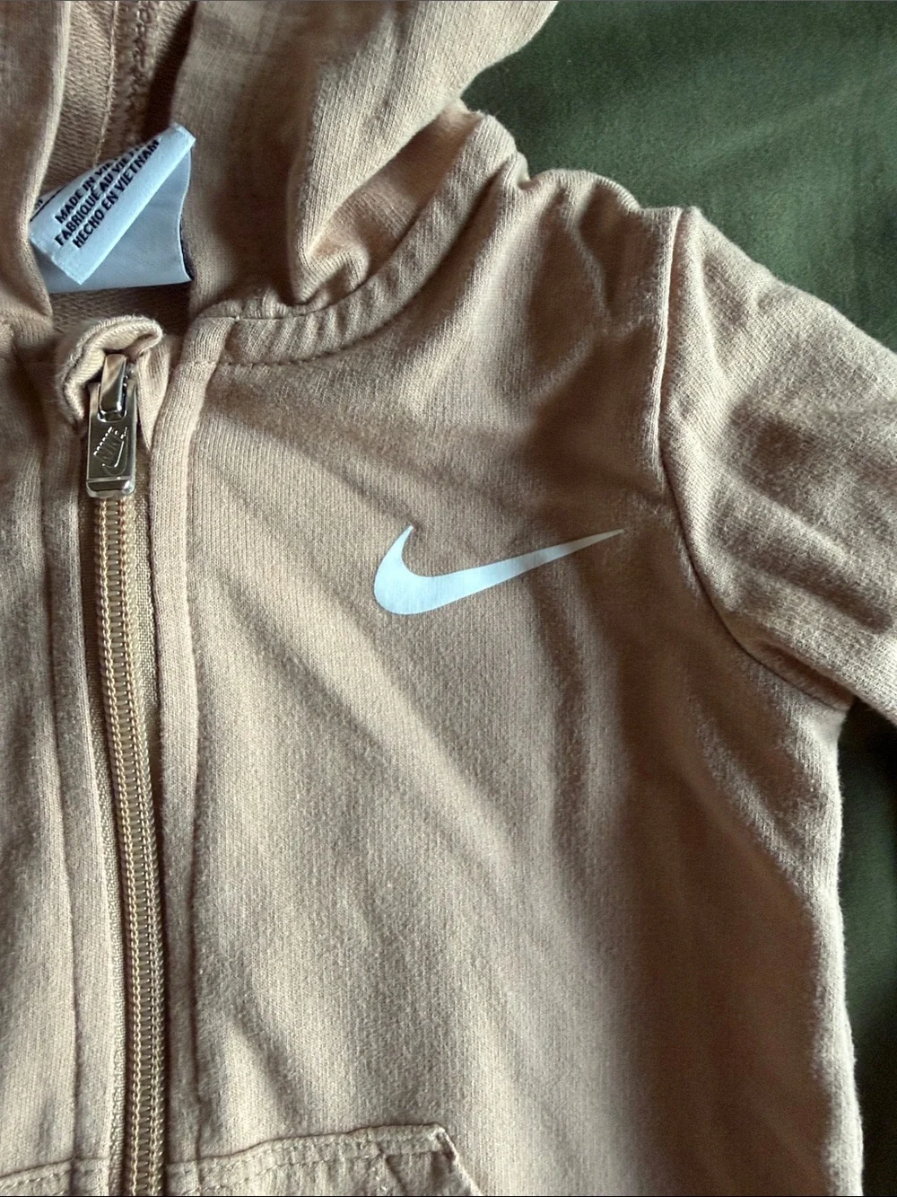 {NIKE} zip hooded onesie 18m